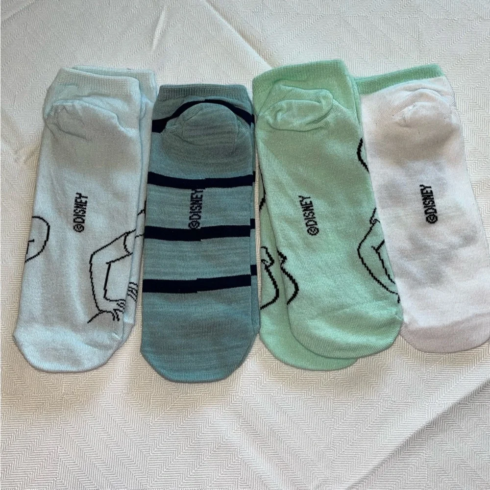 Disney Ankle Low Cut Socks 4 Pair New Without Tag Jasmine, Cinderella and Eeyore